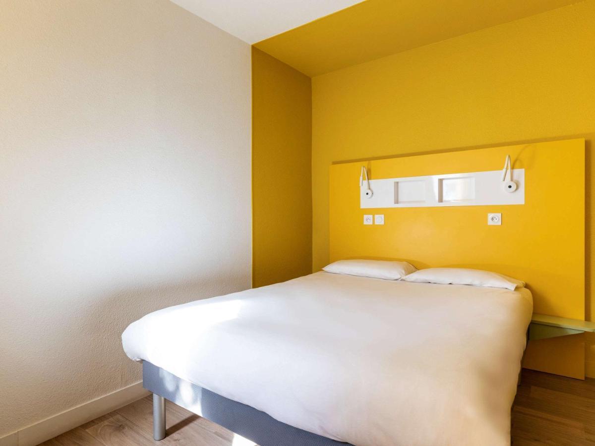 Ibis Budget Lyon Est Saint Quentin Fallavier Exterior photo