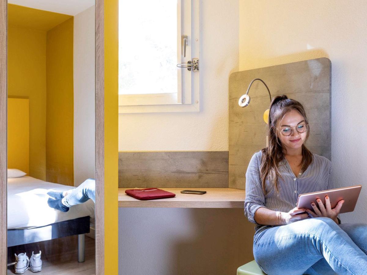 Ibis Budget Lyon Est Saint Quentin Fallavier Exterior photo