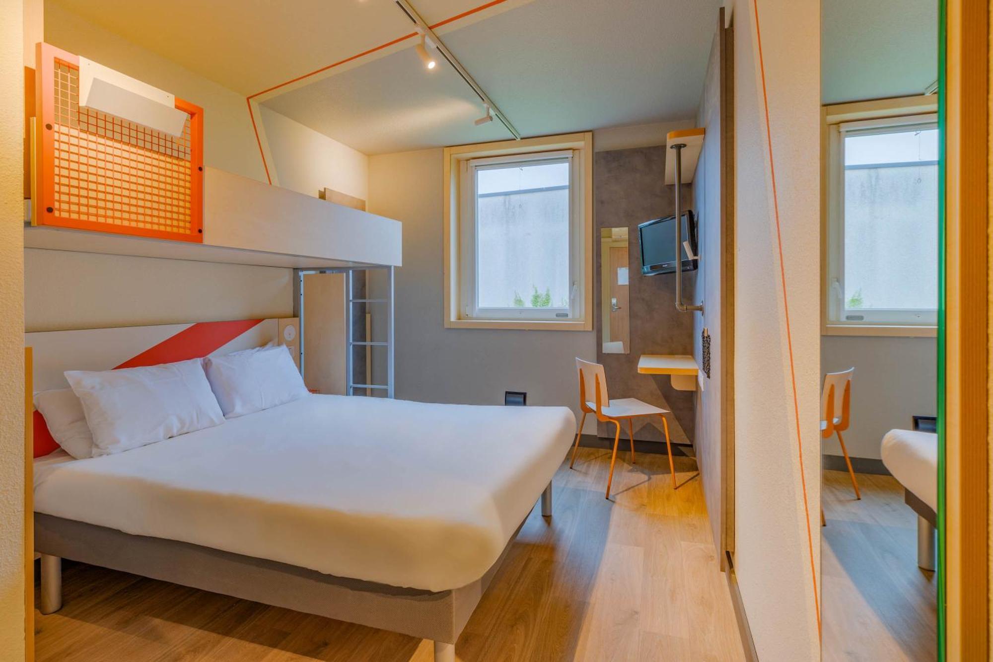 Ibis Budget Lyon Est Saint Quentin Fallavier Exterior photo