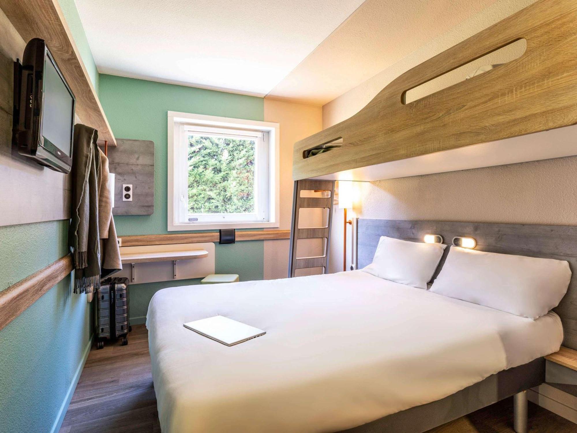 Ibis Budget Lyon Est Saint Quentin Fallavier Exterior photo